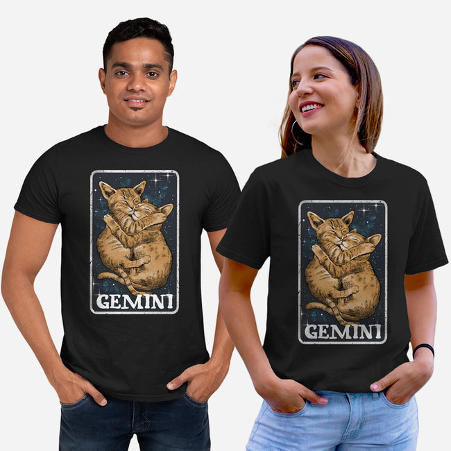 Gemini Cat-Unisex-Basic-Tee-zascanauta