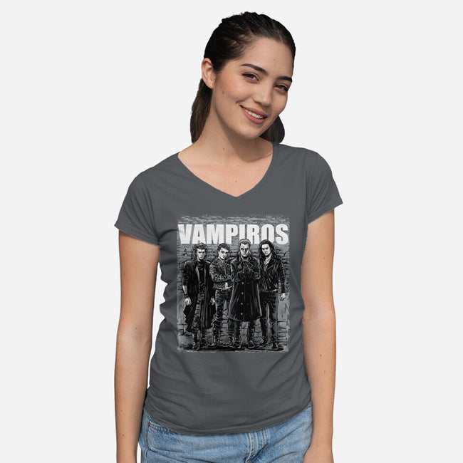 Vampiros-Womens-V-Neck-Tee-zascanauta