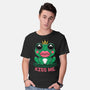 Kiss Me-Mens-Basic-Tee-fanfreak1