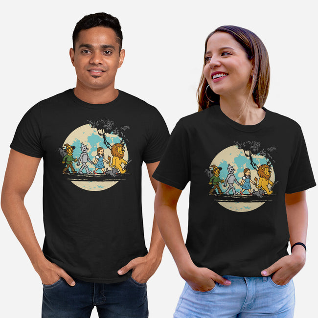 Full Moon Of Oz-Unisex-Basic-Tee-Xentee