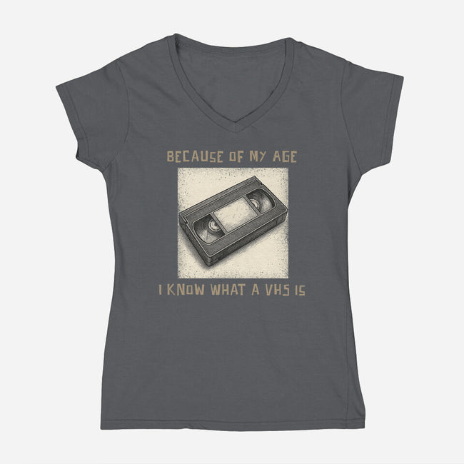 I Survived The VHS Era-Womens-V-Neck-Tee-Lorets