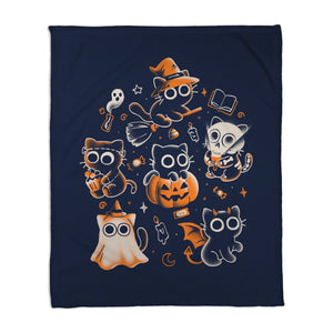 Spooky Kitten Family