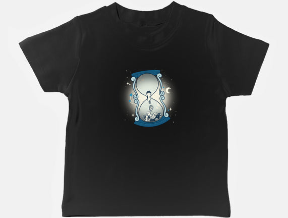 Hourglass Cat