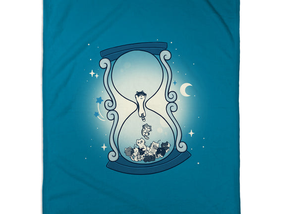 Hourglass Cat
