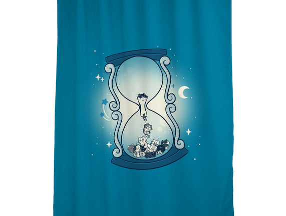 Hourglass Cat