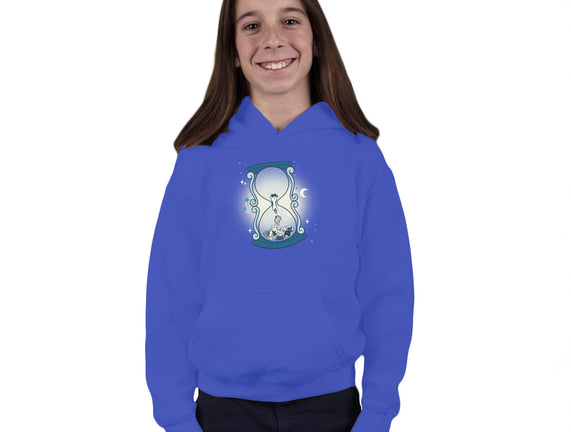 Hourglass Cat