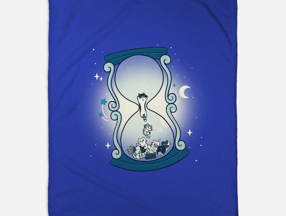 Hourglass Cat