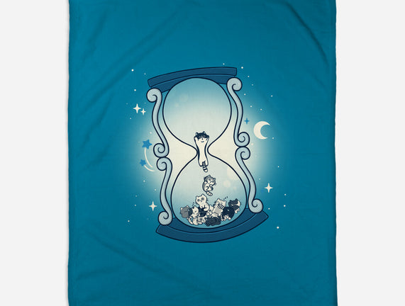 Hourglass Cat