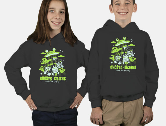 Ghosts And Aliens