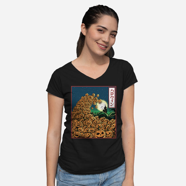 The Great Wave Of Halloween-Womens-V-Neck-Tee-zascanauta