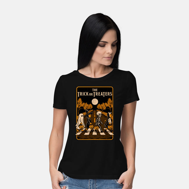 Halloween Album Cover-Womens-Basic-Tee-Studio Mootant