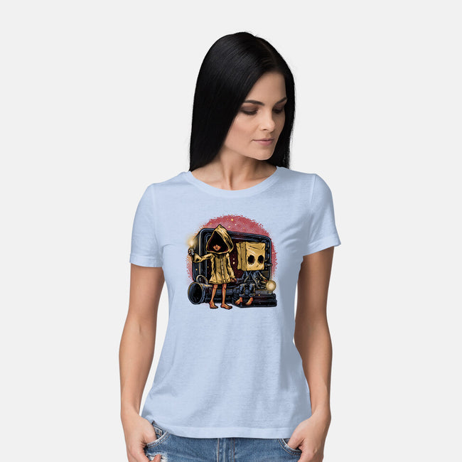 Escape The Nightmare-Womens-Basic-Tee-glitchygorilla