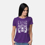 The Living Give Me The Creeps-Womens-Basic-Tee-estudiofitas
