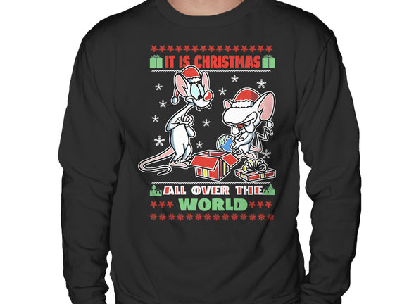 It's Christmas All Over The World