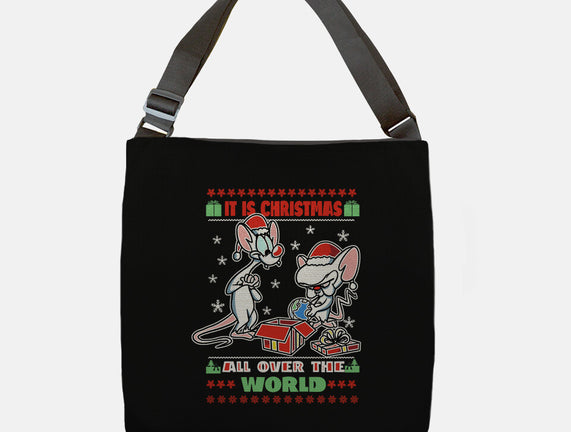 It's Christmas All Over The World