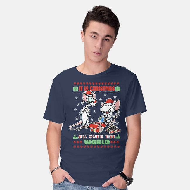 It's Christmas All Over The World-Mens-Basic-Tee-fanfabio