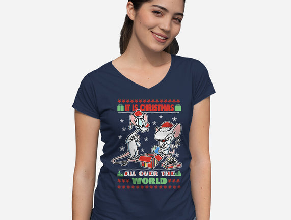 It's Christmas All Over The World