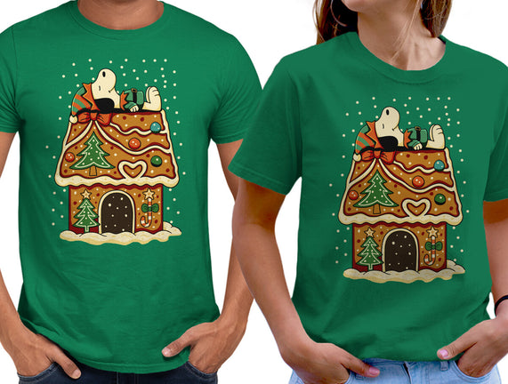 Snoopy On Gingerbread House