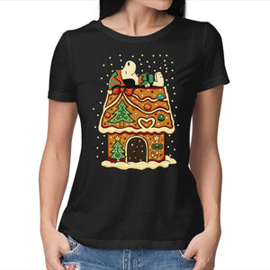 Snoopy On Gingerbread House