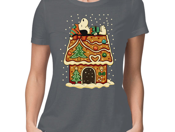 Snoopy On Gingerbread House