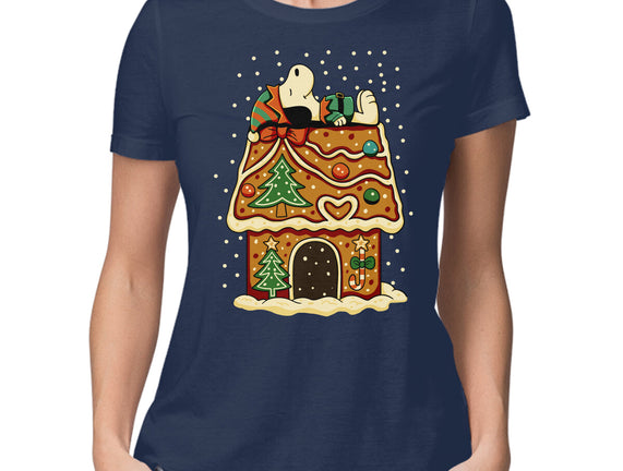 Snoopy On Gingerbread House