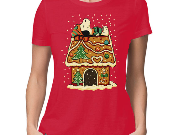 Snoopy On Gingerbread House