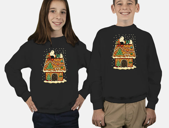 Snoopy On Gingerbread House