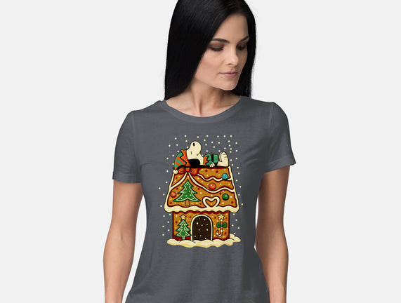 Snoopy On Gingerbread House