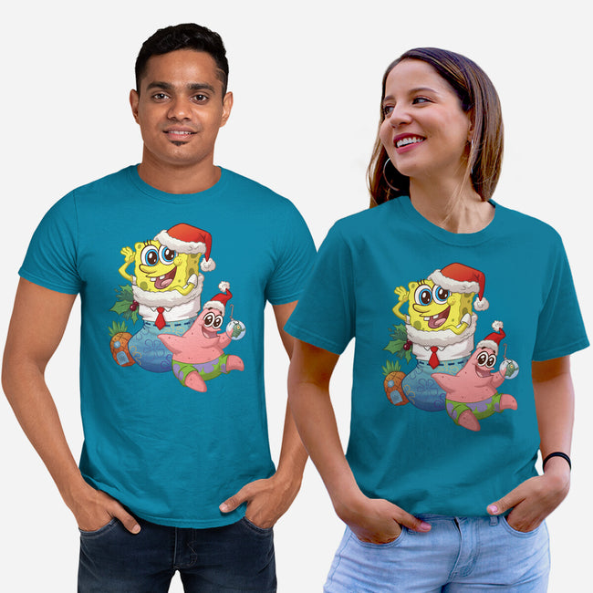 Stocking Stuffer Sponge And Star-Unisex-Basic-Tee-DoOomcat