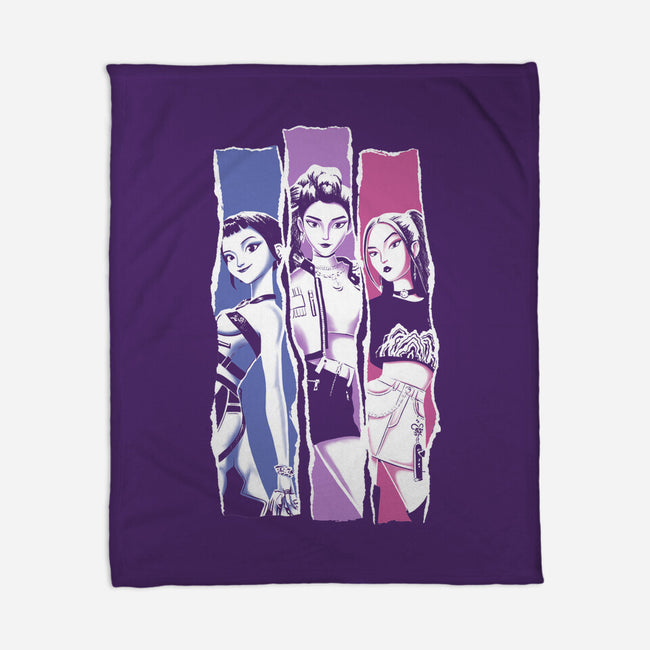 Glowing-None-Fleece-Blanket-paulagarcia