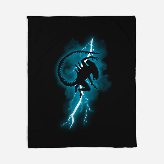 The Alien Returns-None-Fleece-Blanket-jasesa