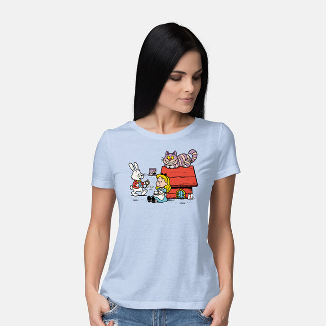 Wonderful Alice-Womens-Basic-Tee-ducfrench