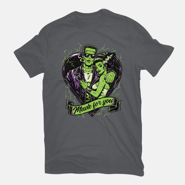 Frankenstein Monster Love-Unisex-Basic-Tee-Studio Mootant