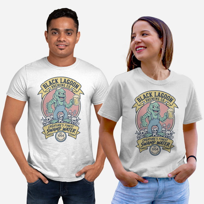 Finest Swamp Water-Unisex-Basic-Tee-P1yu5h