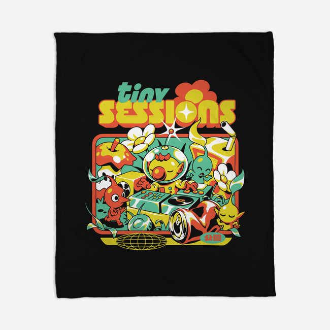 Tiny Sessions-None-Fleece-Blanket-ilustrata