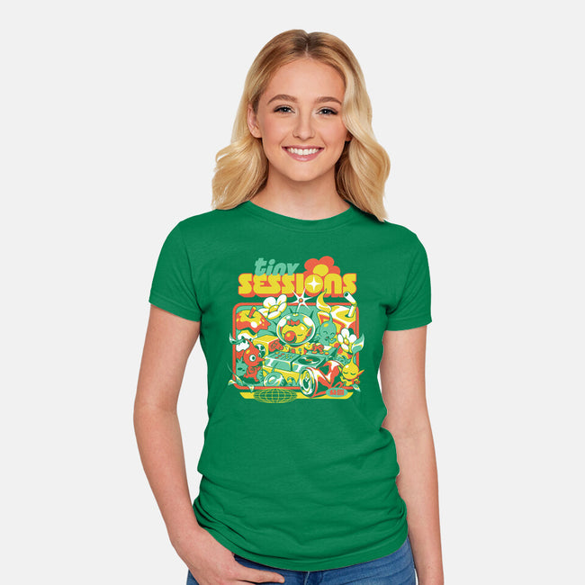 Tiny Sessions-Womens-Fitted-Tee-ilustrata