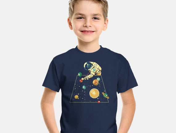 Billiard Ball Solar System