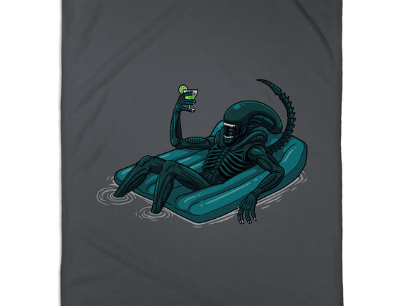 Alien In Summer