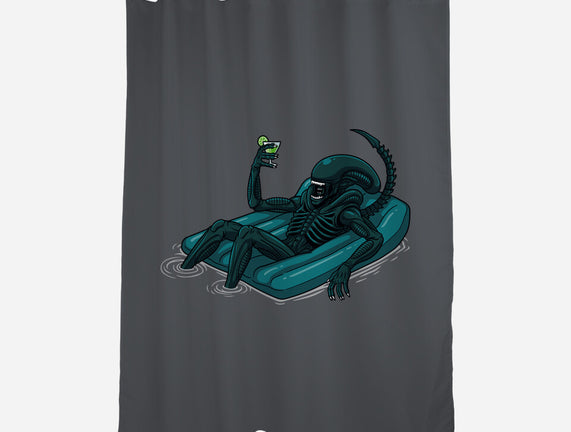 Alien In Summer
