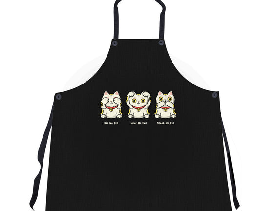 Three Wise Maneki-Neko
