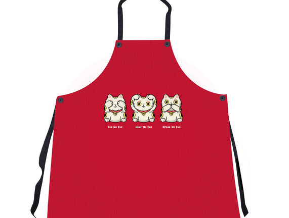 Three Wise Maneki-Neko