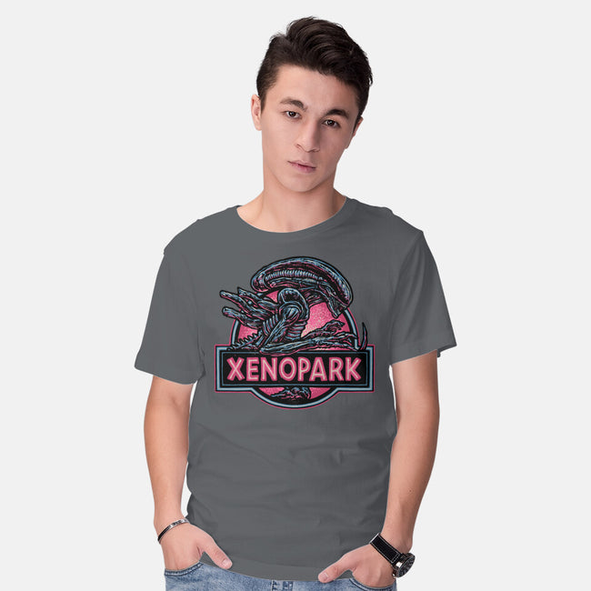 Welcome To Xenopark-Mens-Basic-Tee-glitchygorilla