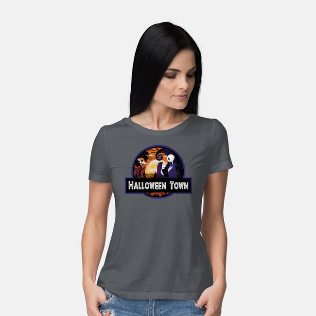 Halloween Town Park-Womens-Basic-Tee-dandingeroz