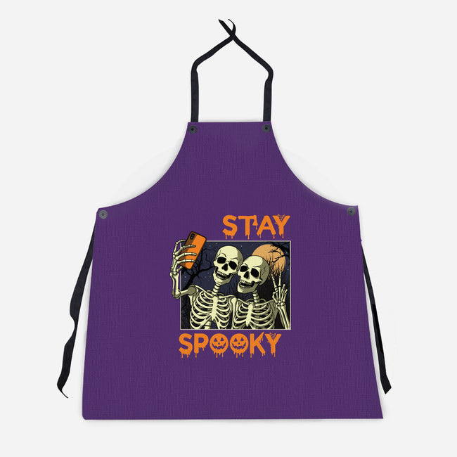 Stay Spooky Selfie-Unisex-Kitchen-Apron-fanfabio