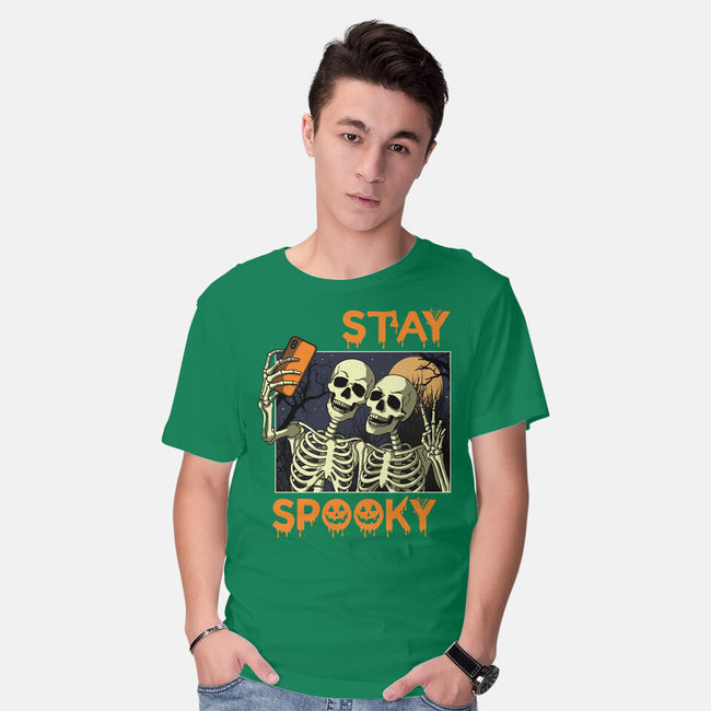 Stay Spooky Selfie-Mens-Basic-Tee-fanfabio