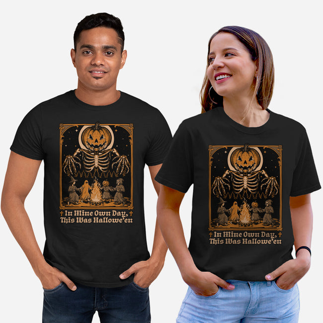 Halloween Medieval Dance-Unisex-Basic-Tee-Studio Mootant