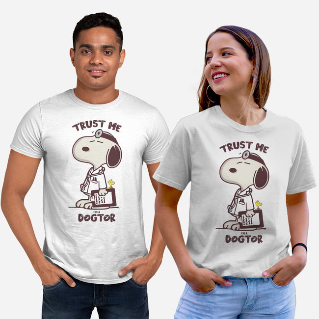 I'm A Dogtor-Unisex-Basic-Tee-turborat14