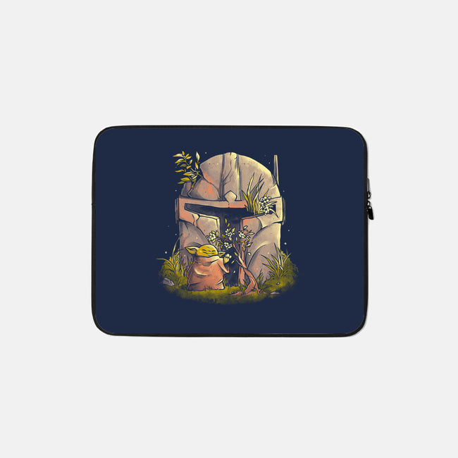 Hunter Helmet-None-Zippered-Laptop Sleeve-eduely