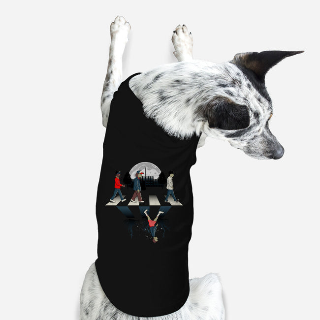 Upside Down Road-dog basic pet tank-foureyedesign