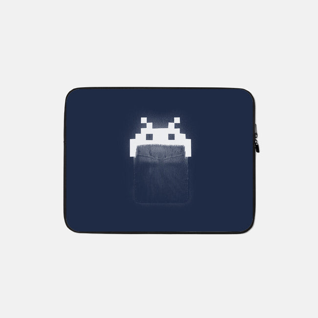 Pocket Invader-none zippered laptop sleeve-pacalin